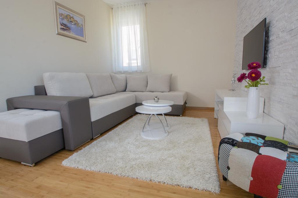 Apartments Villa Atlantis Трогир Экстерьер фото