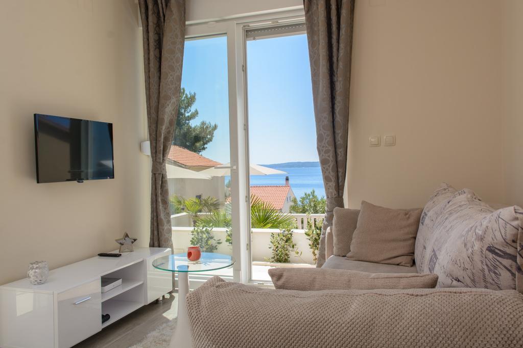 Apartments Villa Atlantis Трогир Экстерьер фото